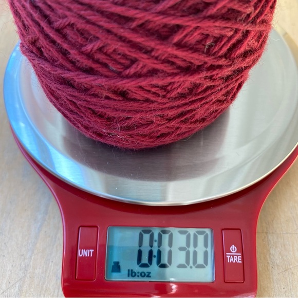 Peruvian Wool Yarn, by Cascade Yarns - Picture 7 of 13
